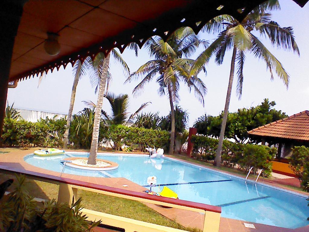 Villa Sea Breeze Kepungoda Екстер'єр фото