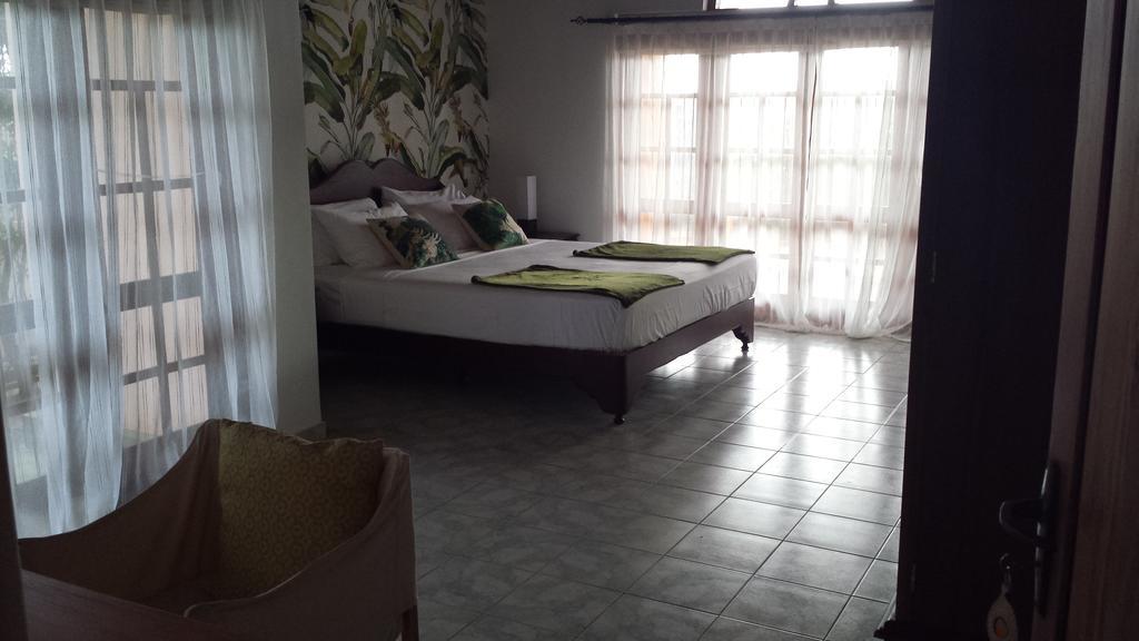 Villa Sea Breeze Kepungoda Екстер'єр фото